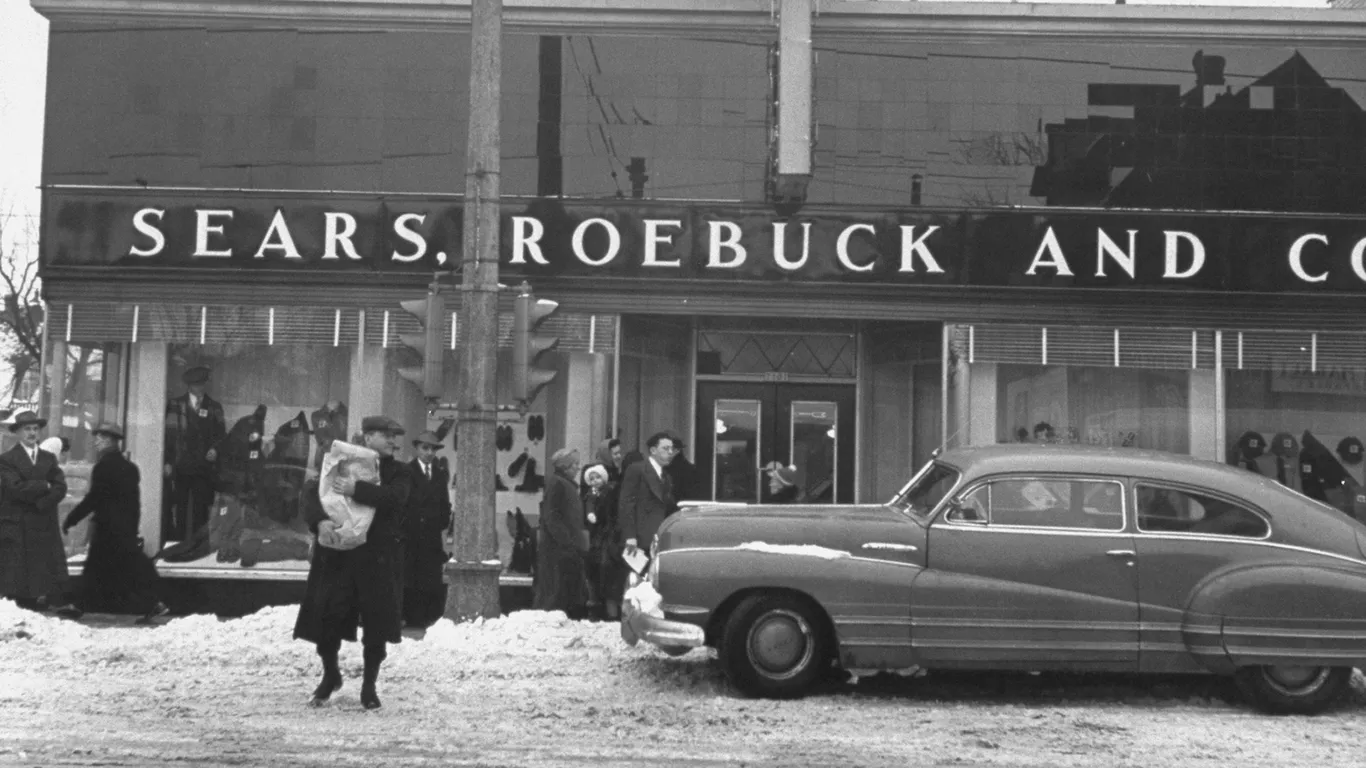 Sears Roebuck Photo